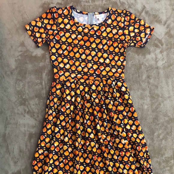LuLaRoe Flower Dress with Pockets - Picture 1 of 6